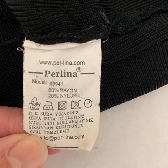 Black Rayon Woman Knit Tank Top blouse with black beaded Front US M - Picture 11 of 11